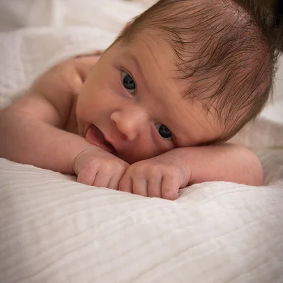 Séance photo de bébé à Saint-Martin-d’Auxigny dans le Cher 18